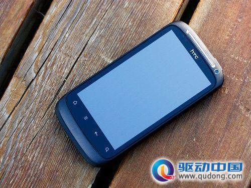 国内10大网络人气手机排名  MOTO Defy第一