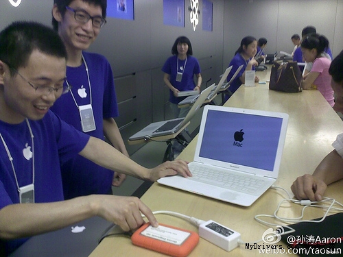 苹果疯了？山寨MacBook Air享受官方服务