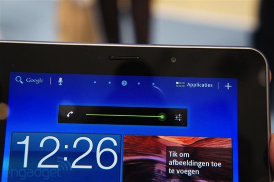 三星7.7寸平板亮相：Android 3.2+双核1.4GHz