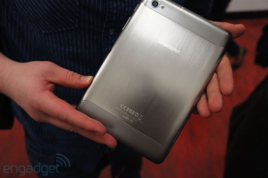 三星7.7寸平板亮相：Android 3.2+双核1.4GHz