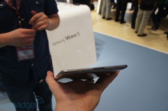 三星7.7寸平板亮相：Android 3.2+双核1.4GHz