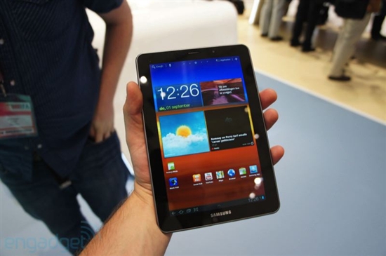三星7.7寸平板亮相：Android 3.2+双核1.4GHz