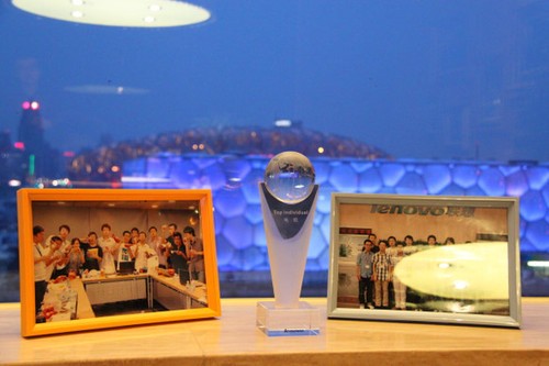 学生机大战持续升级，彪悍的小y傲然独立 