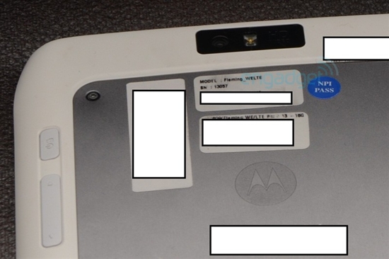 摩托疯了？8.2寸Xoom 2真机照曝光