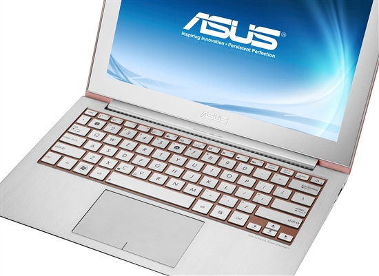 全方位图赏：华硕Ultrabook披玫瑰红外衣