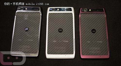紫色摩托Droid RAZR春节开卖 装13利器