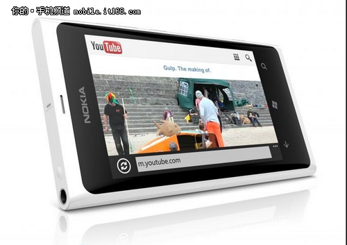 Galaxy Nexus/Lumia 800同时推出白色版