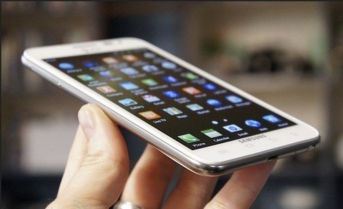 5.3英寸双核 白色三星Galaxy Note图赏