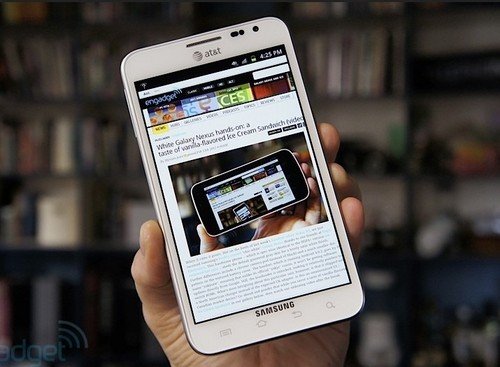 5.3英寸双核 白色三星Galaxy Note图赏