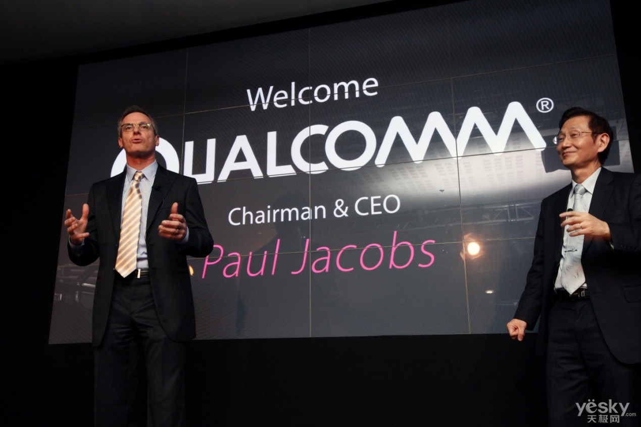 Qualcomm CEO&总裁Paul Jacobs 出席PadFone发布会