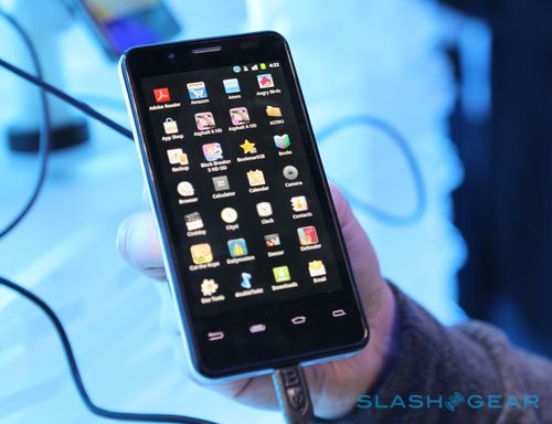 X86的回马枪 英特尔Android智能手机真机试玩