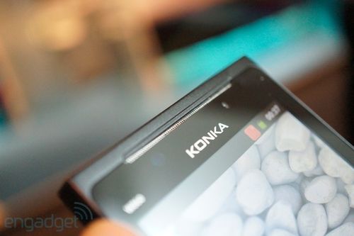 中国写轮眼威武 康佳E860智能手机上演最佳模仿秀