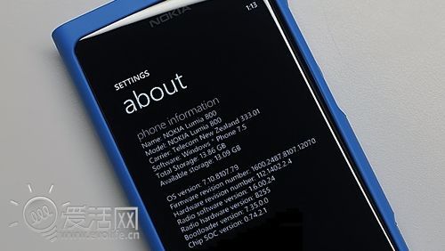 Lumia 800迎来第三次固件升级 电池寿命增加近三倍