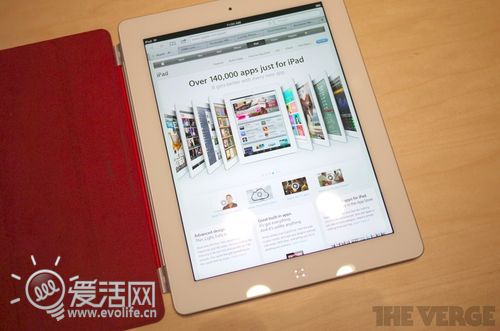 屏幕如同刀割般锐利 新一代iPad真机上手试玩