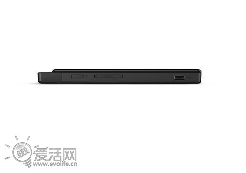 索尼连续发力 入门级新宠Xperia Sola正式亮相