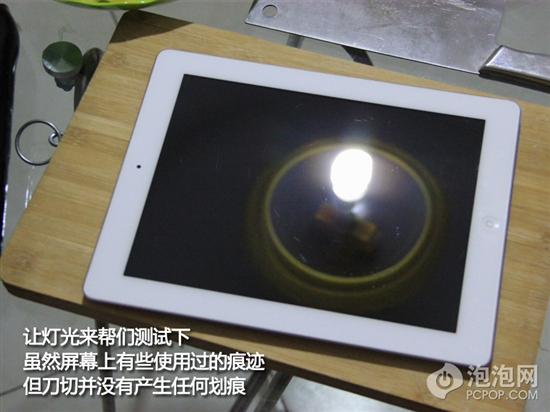 iPad到底要不要贴膜？暴力测试告诉你