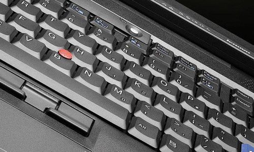 ThinkPad X230图片曝光 改用巧克力键盘