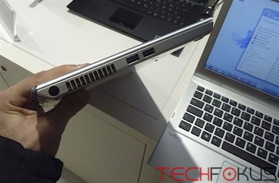 索尼VAIO T超极本上手：将升Ivy Bridge 能换电池？