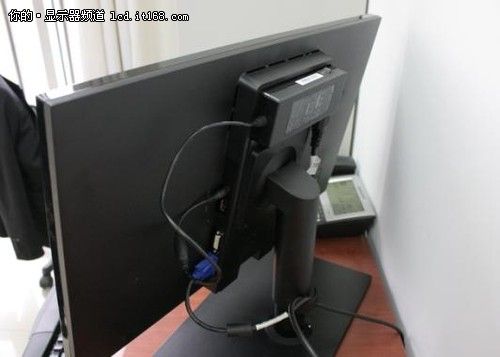 获用户赞誉三星商用显示器走进政府机关