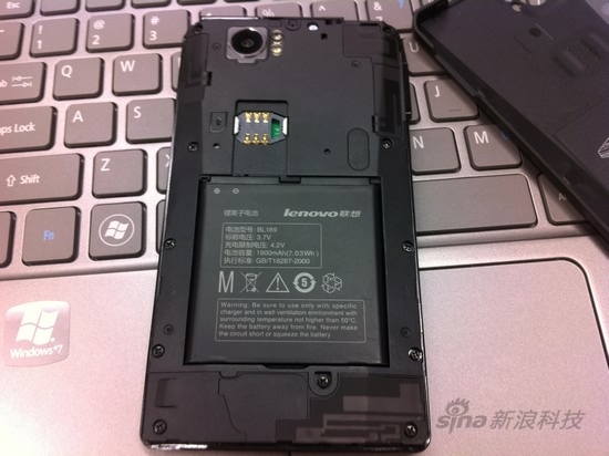 英特尔X86先锋 联想K800现场简评