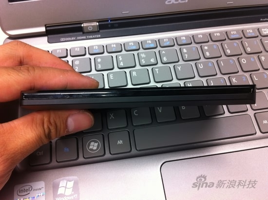 英特尔X86先锋 联想K800现场简评