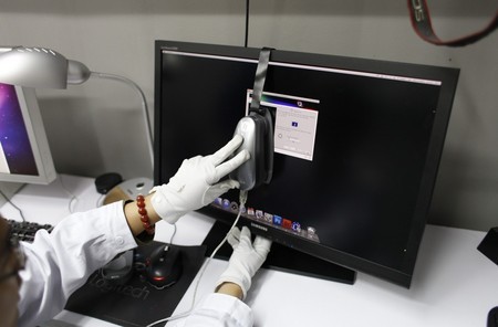 步步精心  从外到内解析三星商显SA850 
