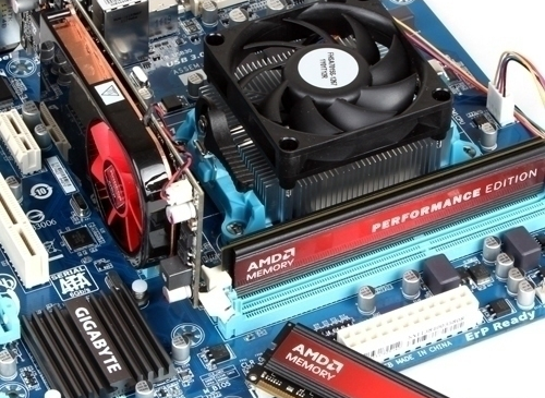 挤压550Ti生存空间 HD7750胜任网吧新搭档
