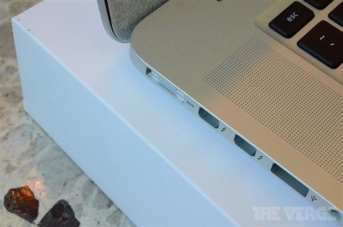 [多图]新MacBook Pro真机开箱对比图赏