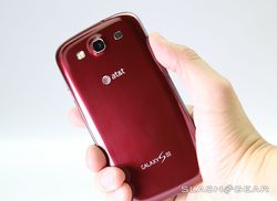 吸引妹子用红色 石榴红版Galaxy S III美图鉴赏