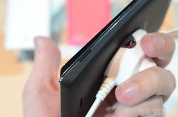 一大波手机袭来 索尼宣布新款旗舰Xperia T、V、J
