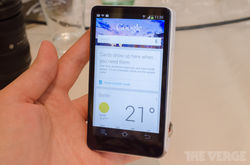 边界消融 三星Android 4.1智能相机Galaxy Camera上手玩