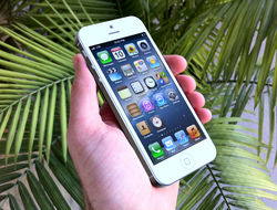 一场保密的灾难：是谁出卖了iPhone 5？