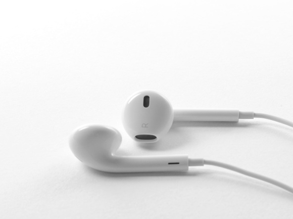 苹果好声音:暴利拆解iPhone 5原装耳机