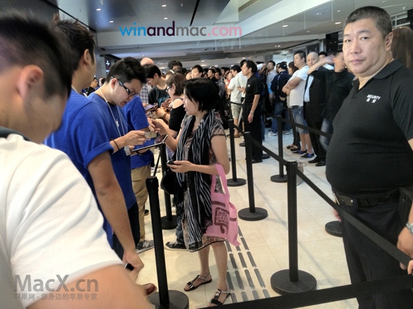 apple-shop-iphone-5-3.jpg apple-shop-iphone-5-3.jpg