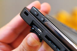 小黑闪了腰：联想推ThinkPad Twist混合机屏幕随意转