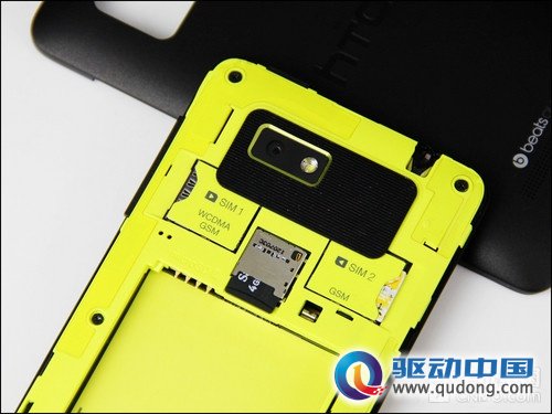 双待双核超薄娱乐手机 HTC One SU评测 