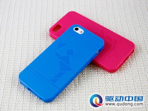 多彩时尚 耐尔金iPhone 5磨砂套体验 