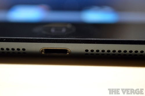 苹果iPad mini试玩：仅仅是iPad 2瘦身版？