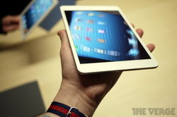 苹果iPad mini试玩：仅仅是iPad 2瘦身版？