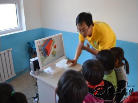 长城电脑: 点亮爱长城电脑 新浪公益扬帆计划起航