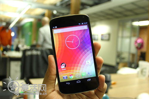 谷歌Google Nexus 4评测：299美元的完美Android