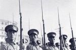 阅兵回眸之1951:重型炮兵等新兵种首次亮相