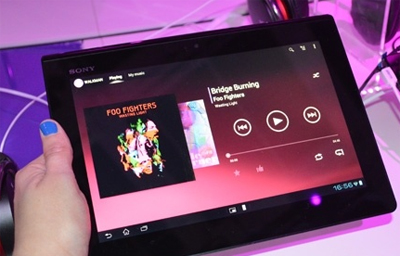 索尼发布Xperia Tablet Z防水平板 洗澡上网两不误