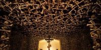 波兰最恐怖的建筑：神秘的骷髅教堂