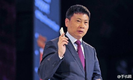 华为手机三年卖出一个里程碑  首破百亿大关