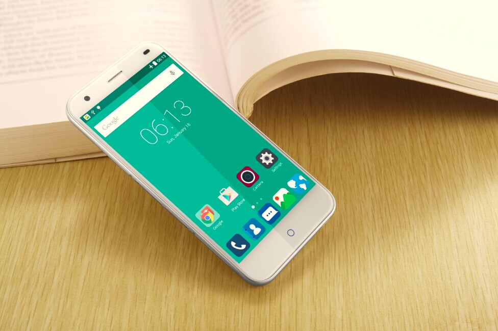 中兴在香港重磅发布新一代明星机型Blade S6