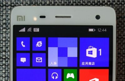 小米正式加入WP阵营 小米4运行Win10系统效果曝光