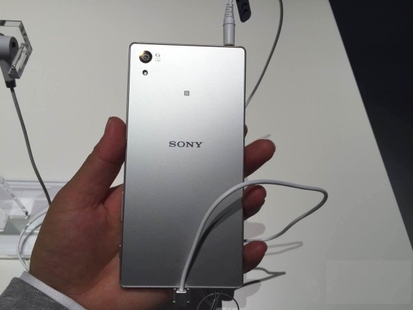 双热管+硅脂！索尼Xperia Z5的骁龙810散热设计惊人！