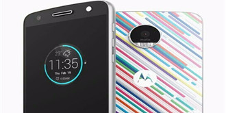 Moto X4真机照曝光：下巴沦为“颜值重灾区”！