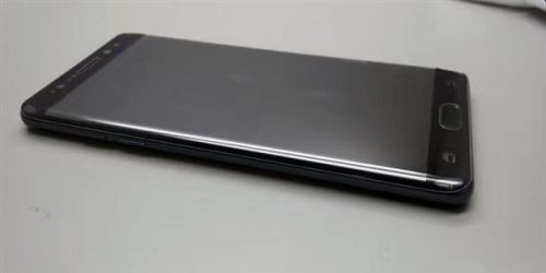 三星Note 7真机谍照首曝 配6英寸双曲面屏